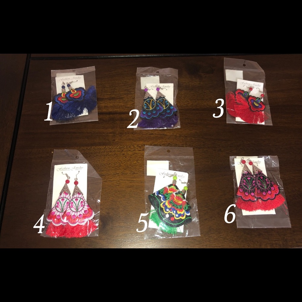 All kinds of earrings